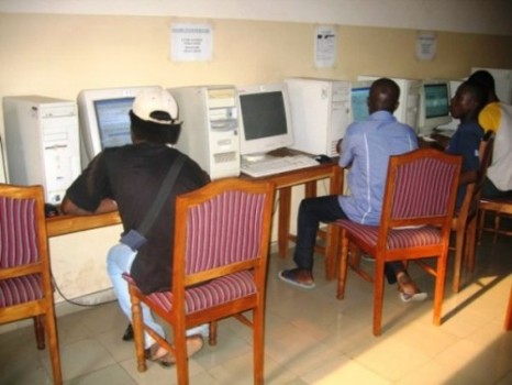 internet_cyber_cafe-cameroun