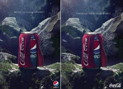 A gauche, la pub initiale de Pepsi. A droite, la réponse de Coca-Cola